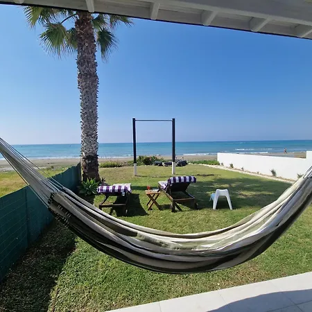 Ammos Beachfront Paradise Villa *