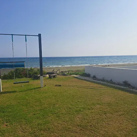 Ammos Beachfront Paradise *