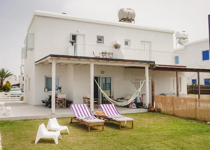 Vila Ammos Beachfront Paradise