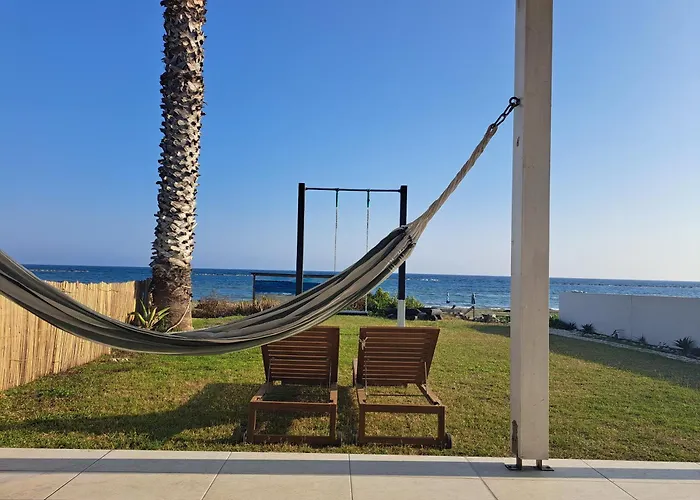 Ammos Beachfront Paradise Larnaca