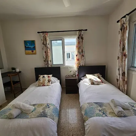 Ammos Beachfront Paradise Ларнака