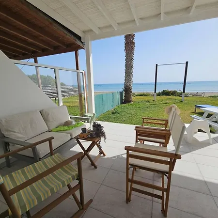 Ammos Beachfront Paradise *