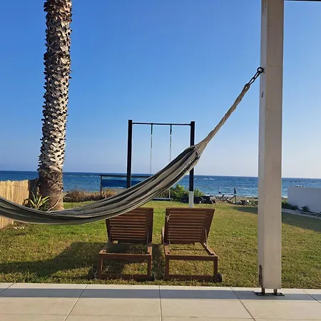 Ammos Beachfront Paradise Ларнака